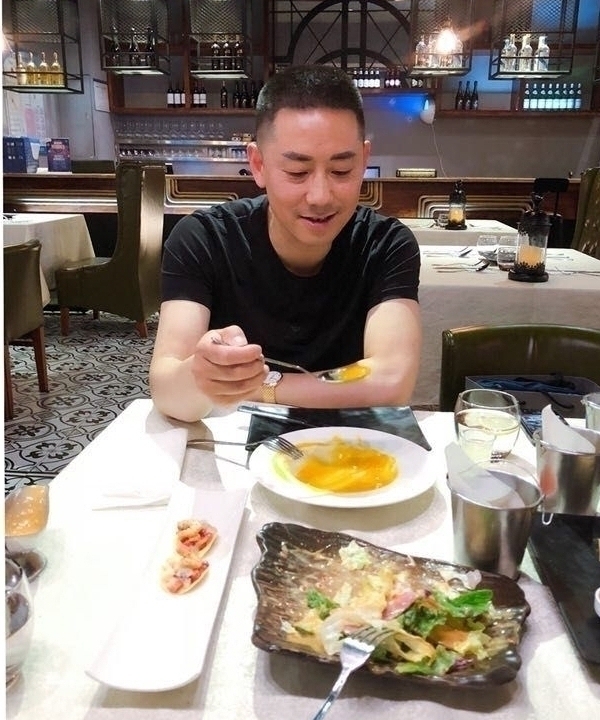 空空如也的第一张照片--台湾父母相亲团