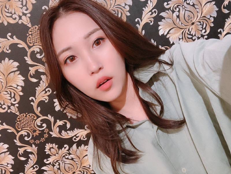 張婕兒的第一张照片--台湾父母相亲团