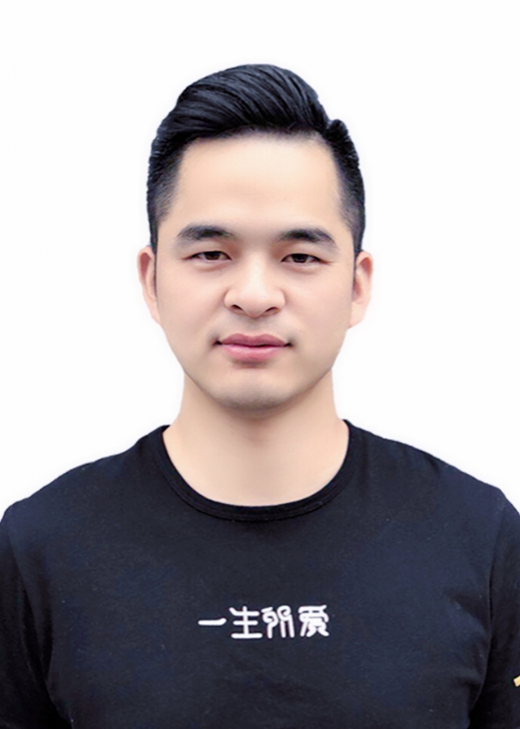 戏梦巴黎的第一张照片--台湾父母相亲团