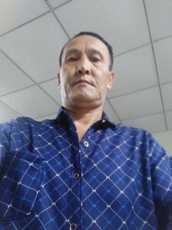 老树的第一张照片--台湾父母相亲团