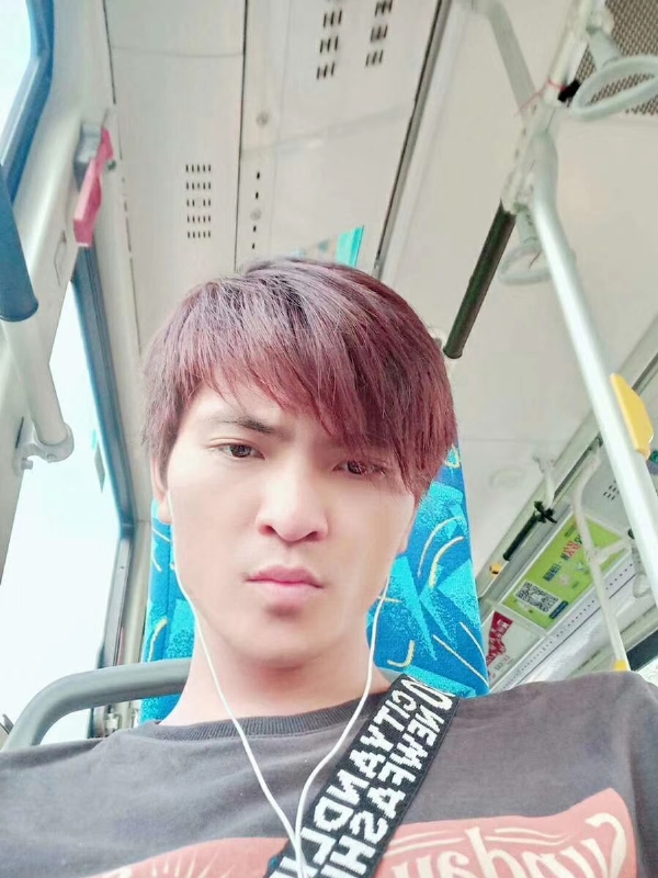 今日推销的第一张照片--台湾父母相亲团