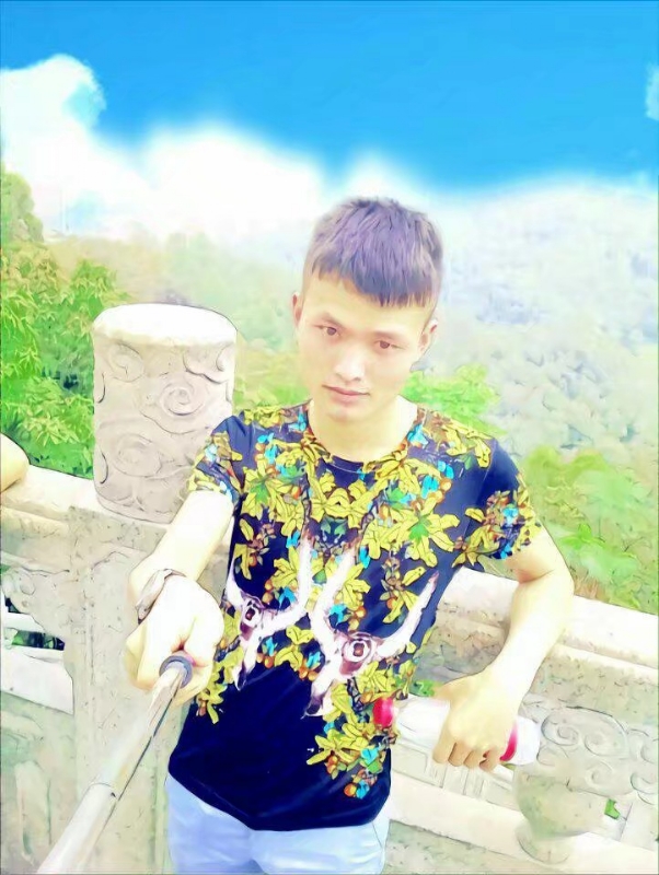 孤独王者元首的第一张照片--台湾父母相亲团