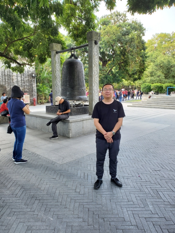 杨昊的第一张照片--台湾父母相亲团