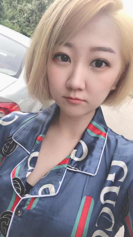 小雅的第一张照片--台湾父母相亲团