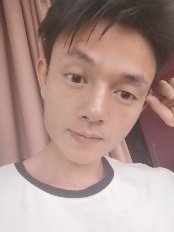 一一得一的第一张照片--台湾父母相亲团
