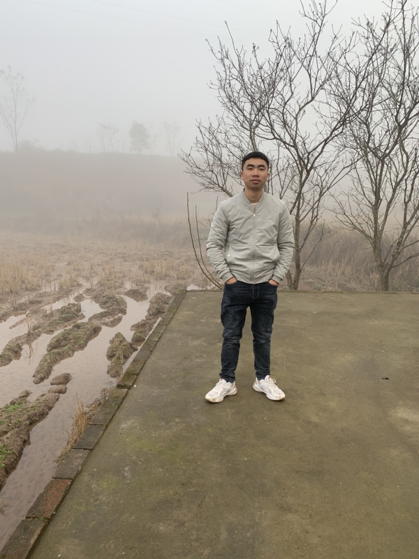 迷路的小猪的第一张照片--台湾父母相亲团