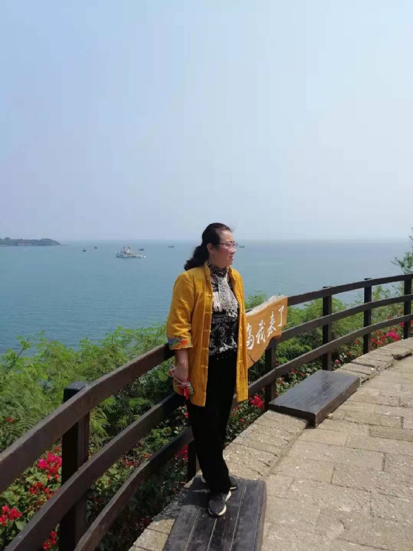 曦若半秋的第一张照片--台湾父母相亲团