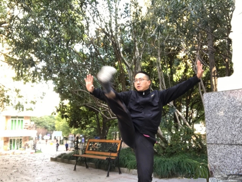自故深情好受伤的第三张照片--台湾父母相亲团
