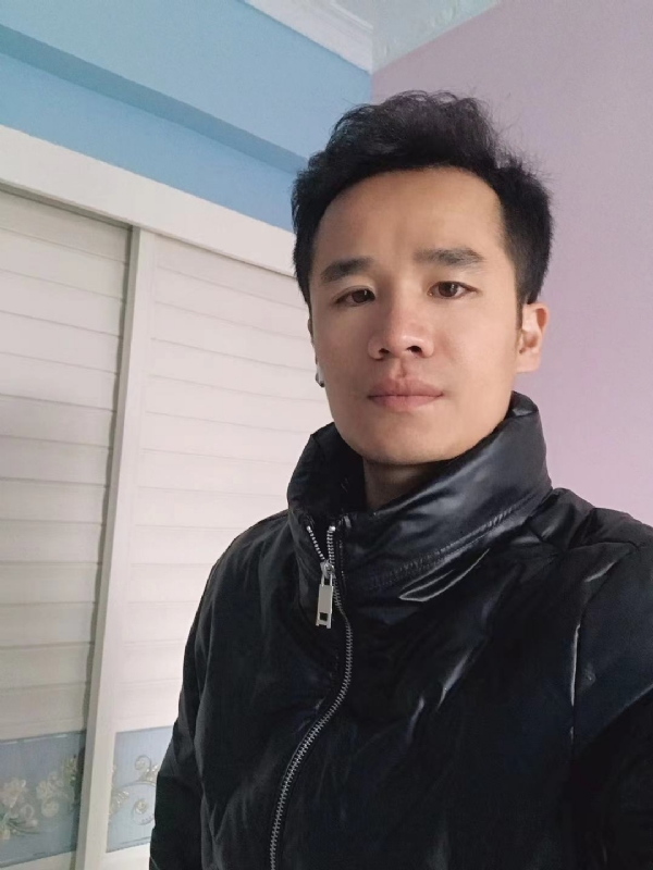小杨哥的第一张照片--台湾父母相亲团