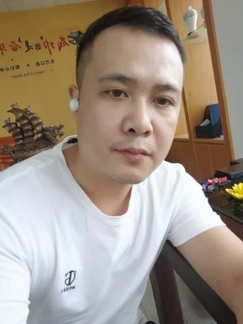 礼哥的第二张照片--台湾父母相亲团