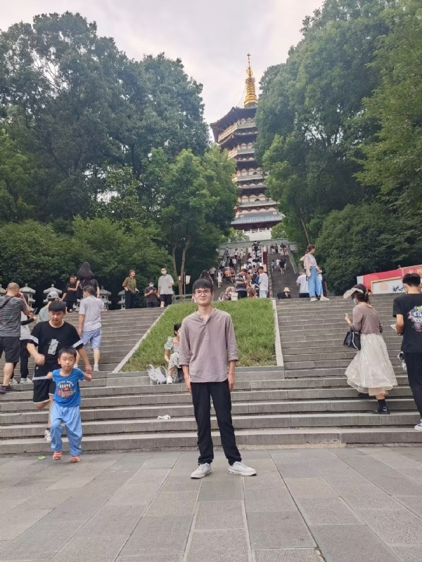 阳光男孩的第二张照片--台湾父母相亲团