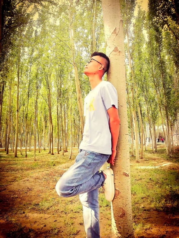 绝卓苦坚的第一张照片--台湾父母相亲团