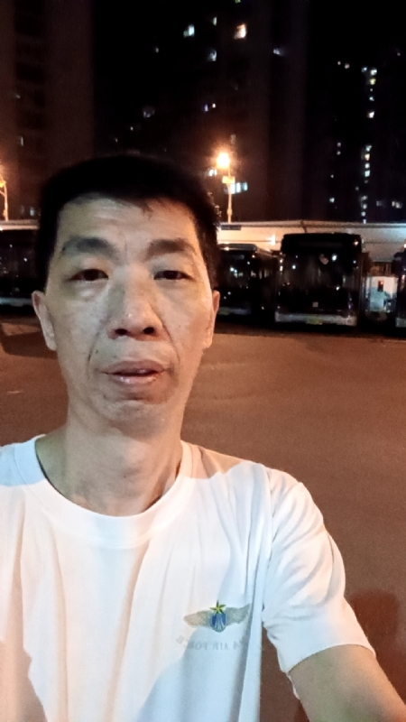 小丑的第一张照片--台湾父母相亲团