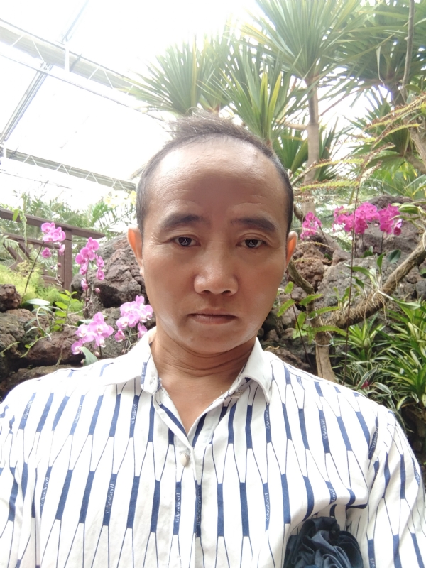 闲云盘鹤的第一张照片--台湾父母相亲团